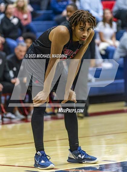 Thumbnail 2 in Goose Creek Memorial @ Hardin-Jefferson photogallery.