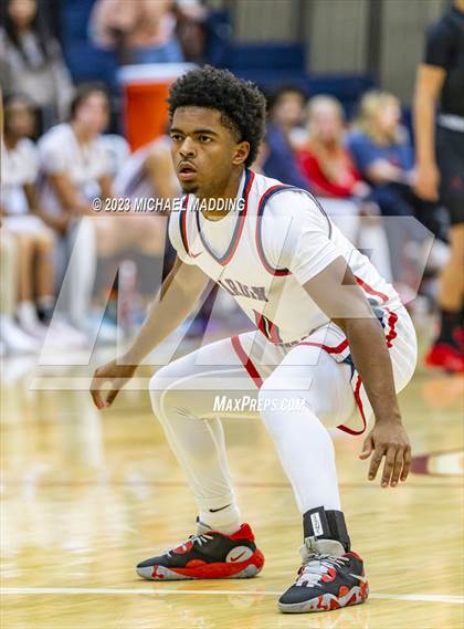 Thumbnail 1 in Goose Creek Memorial @ Hardin-Jefferson photogallery.