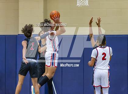 Thumbnail 3 in Goose Creek Memorial @ Hardin-Jefferson photogallery.