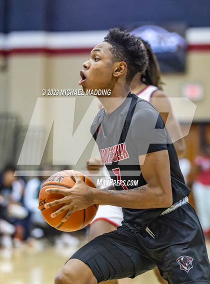 Thumbnail 3 in Goose Creek Memorial @ Hardin-Jefferson photogallery.
