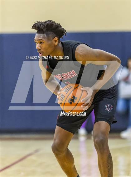Thumbnail 1 in Goose Creek Memorial @ Hardin-Jefferson photogallery.