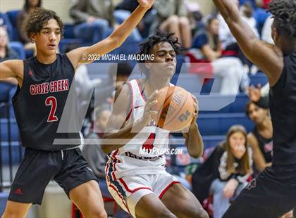 Thumbnail 3 in Goose Creek Memorial @ Hardin-Jefferson photogallery.