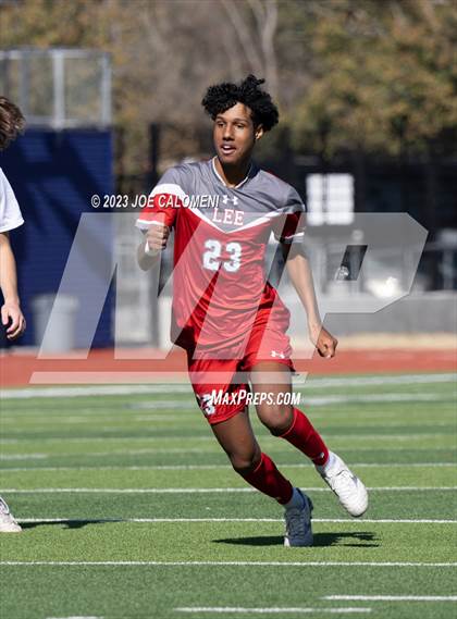 Thumbnail 2 in Lee vs Flour Bluff (Alamo Heights Invitational) photogallery.