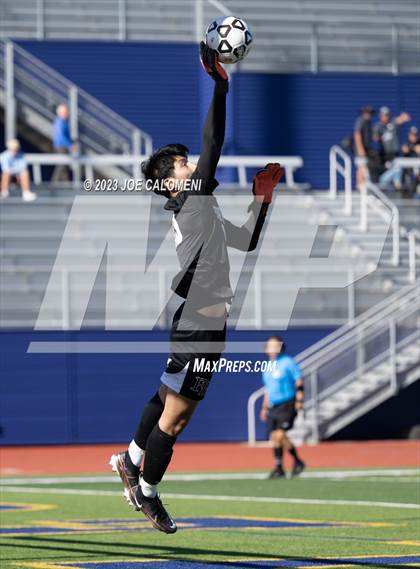 Thumbnail 1 in Lee vs Flour Bluff (Alamo Heights Invitational) photogallery.