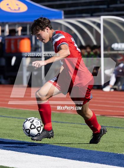 Thumbnail 2 in Lee vs Flour Bluff (Alamo Heights Invitational) photogallery.