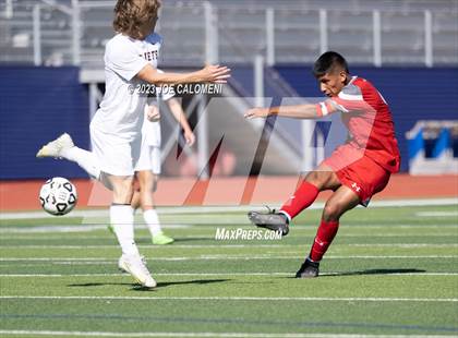 Thumbnail 2 in Lee vs Flour Bluff (Alamo Heights Invitational) photogallery.