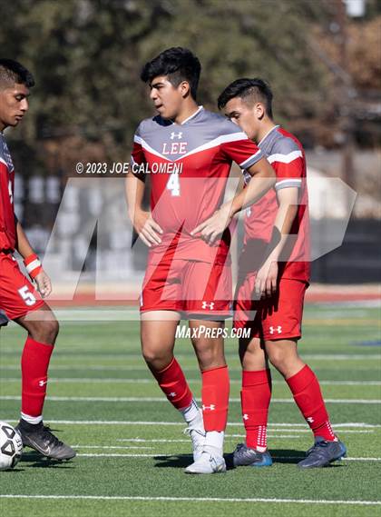 Thumbnail 1 in Lee vs Flour Bluff (Alamo Heights Invitational) photogallery.