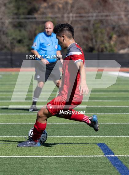 Thumbnail 1 in Lee vs Flour Bluff (Alamo Heights Invitational) photogallery.