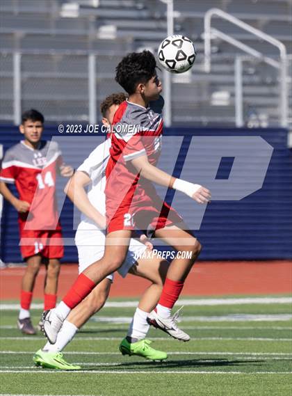 Thumbnail 3 in Lee vs Flour Bluff (Alamo Heights Invitational) photogallery.