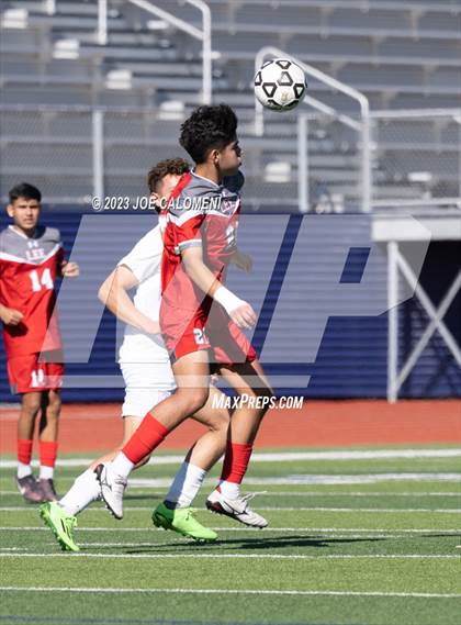 Thumbnail 1 in Lee vs Flour Bluff (Alamo Heights Invitational) photogallery.