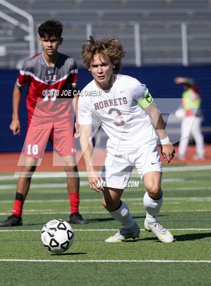 Thumbnail 1 in Lee vs Flour Bluff (Alamo Heights Invitational) photogallery.