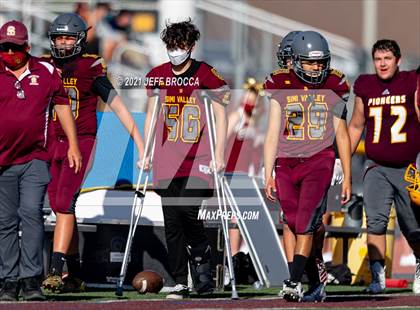 Thumbnail 3 in Agoura vs Simi Valley  photogallery.