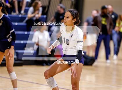 Thumbnail 3 in St. Pius X Catholic vs. Greenbrier (GHSA 5A Championship) photogallery.