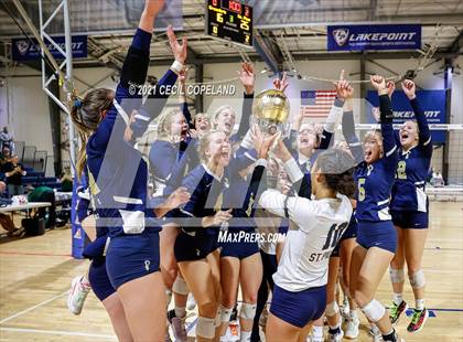Thumbnail 2 in St. Pius X Catholic vs. Greenbrier (GHSA 5A Championship) photogallery.