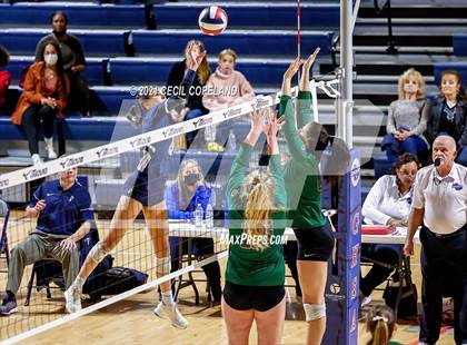 Thumbnail 1 in St. Pius X Catholic vs. Greenbrier (GHSA 5A Championship) photogallery.