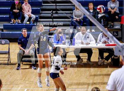 Thumbnail 1 in St. Pius X Catholic vs. Greenbrier (GHSA 5A Championship) photogallery.
