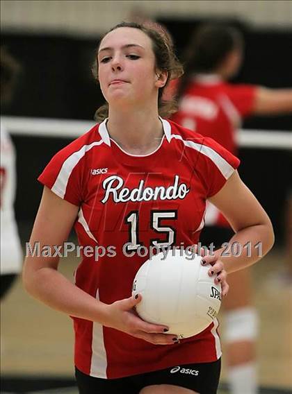 Thumbnail 1 in Redondo Union vs. Santa Ynez (Archbishop Mitty Invitational Tournament) photogallery.