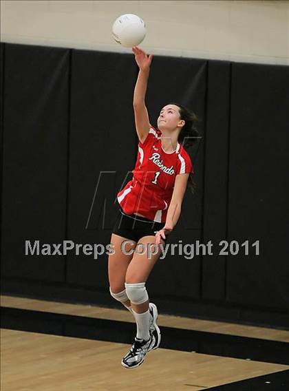 Thumbnail 3 in Redondo Union vs. Santa Ynez (Archbishop Mitty Invitational Tournament) photogallery.