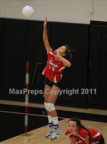 Thumbnail 1 in Redondo Union vs. Santa Ynez (Archbishop Mitty Invitational Tournament) photogallery.