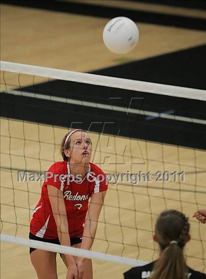 Thumbnail 2 in Redondo Union vs. Santa Ynez (Archbishop Mitty Invitational Tournament) photogallery.