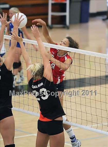 Thumbnail 1 in Redondo Union vs. Santa Ynez (Archbishop Mitty Invitational Tournament) photogallery.