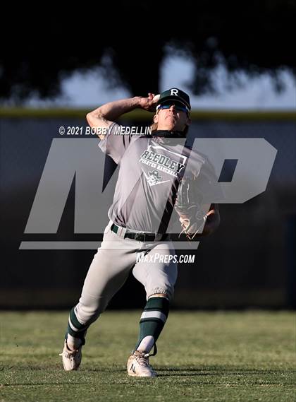 Thumbnail 1 in Reedley @ Clovis North photogallery.