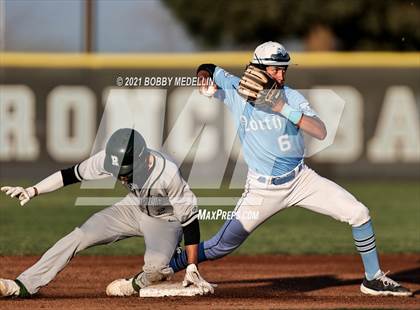 Thumbnail 1 in Reedley @ Clovis North photogallery.