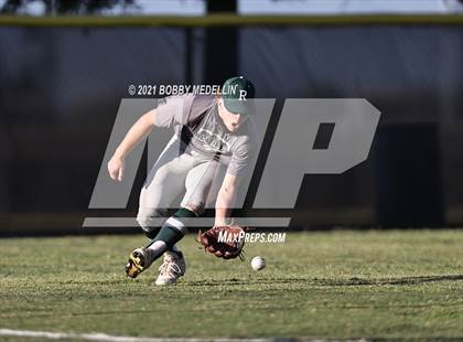 Thumbnail 1 in Reedley @ Clovis North photogallery.
