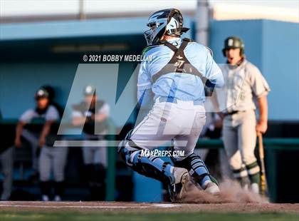 Thumbnail 3 in Reedley @ Clovis North photogallery.
