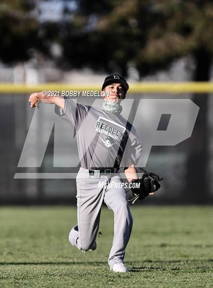 Thumbnail 3 in Reedley @ Clovis North photogallery.
