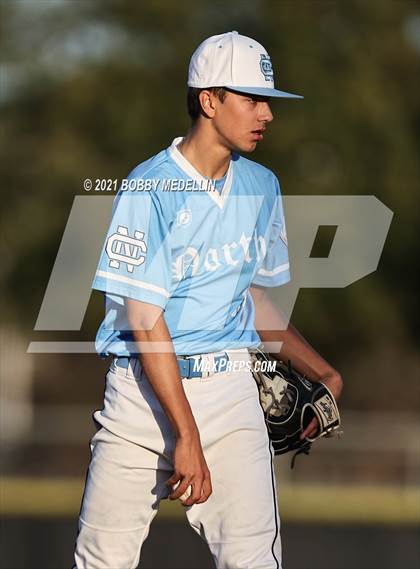 Thumbnail 1 in Reedley @ Clovis North photogallery.