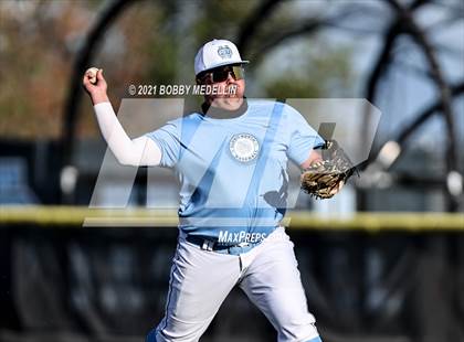 Thumbnail 3 in Reedley @ Clovis North photogallery.