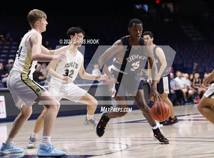 Thumbnail 3 in Cienega vs. Casteel (MLK Basketball Classic) photogallery.