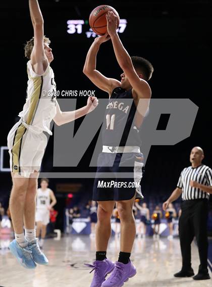 Thumbnail 2 in Cienega vs. Casteel (MLK Basketball Classic) photogallery.