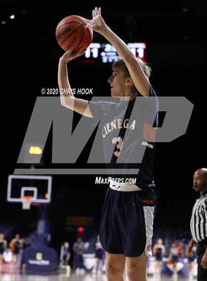 Thumbnail 1 in Cienega vs. Casteel (MLK Basketball Classic) photogallery.
