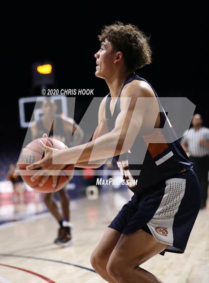 Thumbnail 1 in Cienega vs. Casteel (MLK Basketball Classic) photogallery.