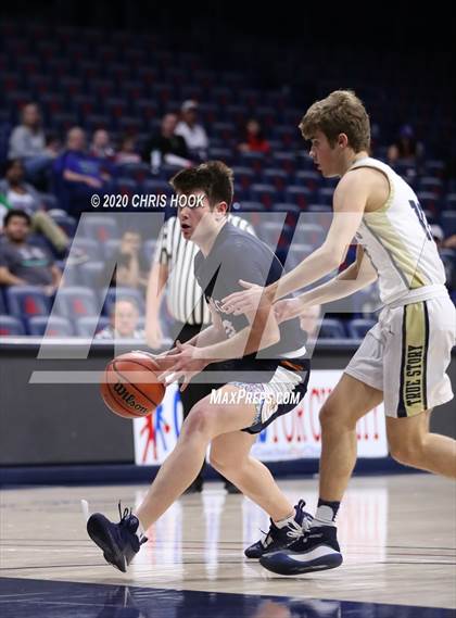 Thumbnail 3 in Cienega vs. Casteel (MLK Basketball Classic) photogallery.