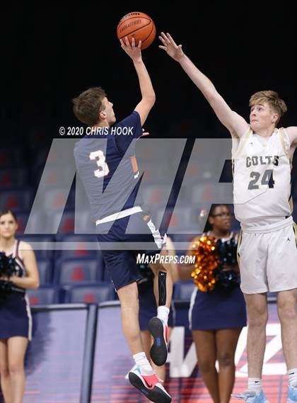 Thumbnail 3 in Cienega vs. Casteel (MLK Basketball Classic) photogallery.