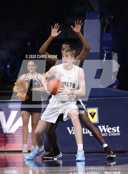 Thumbnail 1 in Cienega vs. Casteel (MLK Basketball Classic) photogallery.