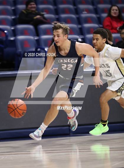 Thumbnail 1 in Cienega vs. Casteel (MLK Basketball Classic) photogallery.