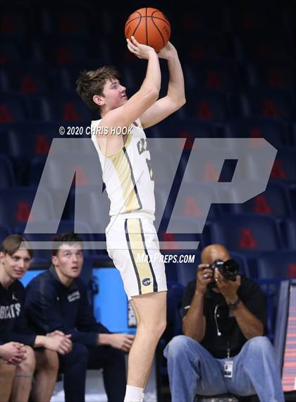 Thumbnail 2 in Cienega vs. Casteel (MLK Basketball Classic) photogallery.