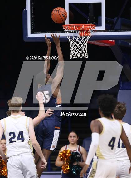 Thumbnail 1 in Cienega vs. Casteel (MLK Basketball Classic) photogallery.