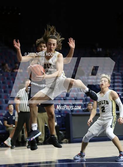 Thumbnail 1 in Cienega vs. Casteel (MLK Basketball Classic) photogallery.