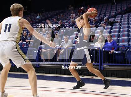 Thumbnail 2 in Cienega vs. Casteel (MLK Basketball Classic) photogallery.