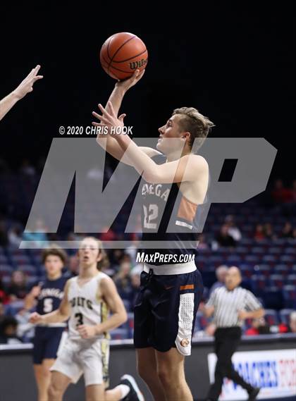 Thumbnail 2 in Cienega vs. Casteel (MLK Basketball Classic) photogallery.