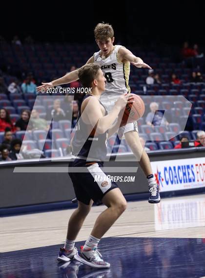 Thumbnail 2 in Cienega vs. Casteel (MLK Basketball Classic) photogallery.