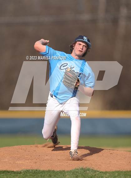 Thumbnail 3 in Bishop Grimes vs Pulaski photogallery.