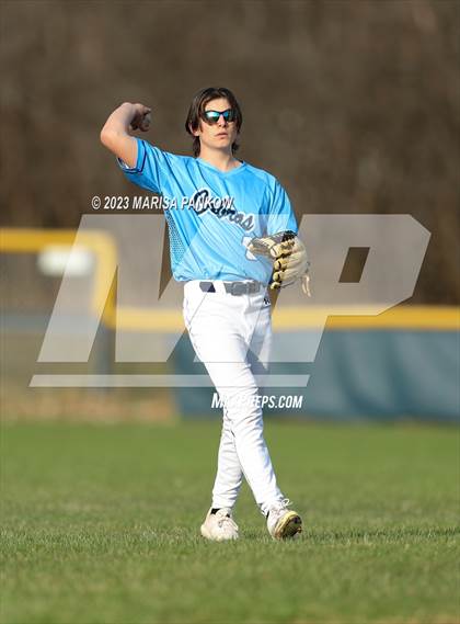Thumbnail 3 in Bishop Grimes vs Pulaski photogallery.
