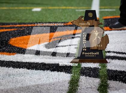 Thumbnail 1 in Saline vs  Belleville (MHSAA District Final) photogallery.