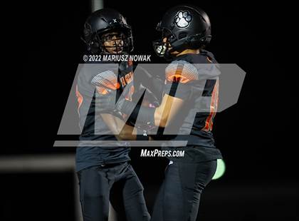Thumbnail 2 in Saline vs  Belleville (MHSAA District Final) photogallery.